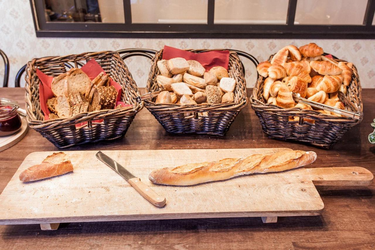 فندق Latroupe Le Berger Saint-Gilles المظهر الخارجي الصورة